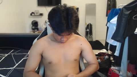 loverboyph04 online show from January 12, 2:15 am