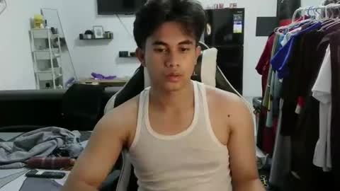 loverboyph04 online show from February 28, 1:43 pm