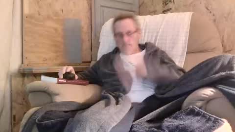 just here to have fun and cum online show from November 17, 1:58 pm