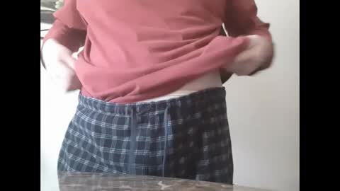 Lovetobeseen9 online show from January 29, 5:02 pm