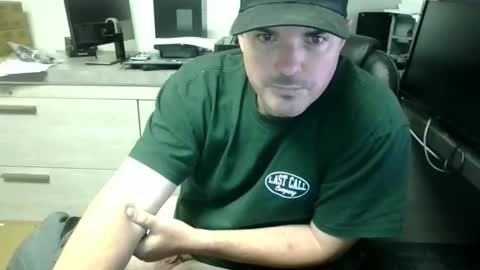 Love2Game online show from December 1, 5:49 pm