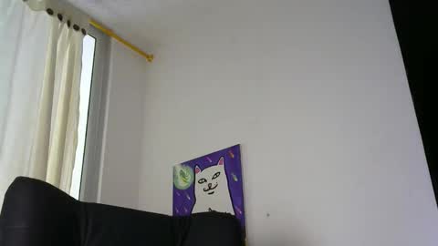 lovexjuxn77 online show from February 17, 7:13 pm