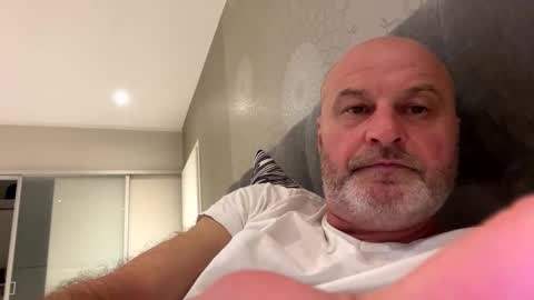 lovmann online show from November 15, 11:51 pm