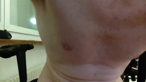 Snapshot of lu25humiliation chatting on March 1, 10:31 pm lu25humiliation online show from March 1, 10:31 pm
