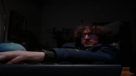 Snapshot of luca78_78 chatting on January 18, 8:41 am luca78 online show from January 18, 8:41 am