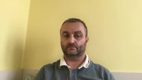 lucarossi999999 online show from June 7, 9:49 am