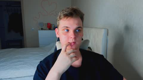 Lucas Gill online show from January 10, 4:33 pm