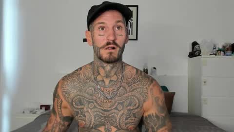 lucasexclusive online show from March 14, 5:14 am