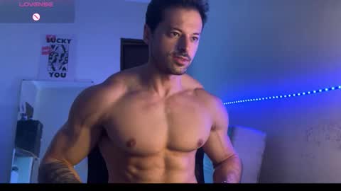 lucasfit24 online show from February 19, 3:08 pm