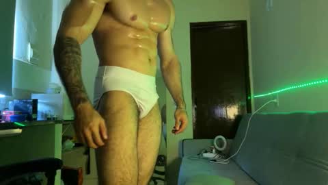 lucasfit24 online show from March 25, 3:05 pm