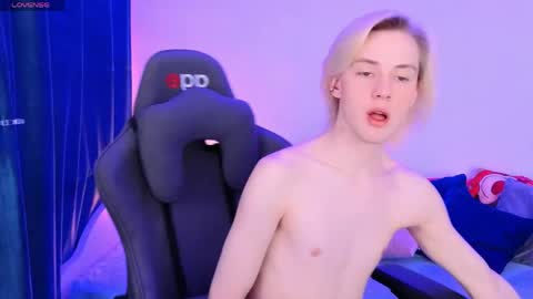 Angelok online show from April 15, 8:03 am