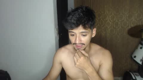 leonel online show from December 15, 11:13 pm