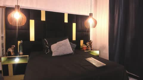 Lucio online show from February 15, 12:35 pm