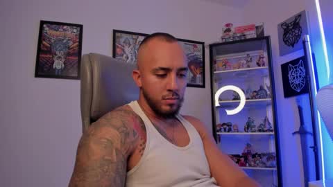 Snapshot of luck_spartans chatting on September 27, 9:34 pm Luck online show from September 27, 9:34 pm