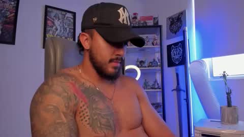 Snapshot of luck_spartans chatting on September 25, 7:02 pm Luck online show from September 25, 7:02 pm