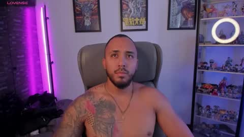 Snapshot of luck_spartans chatting on October 6, 5:06 pm Luck online show from October 6, 5:06 pm