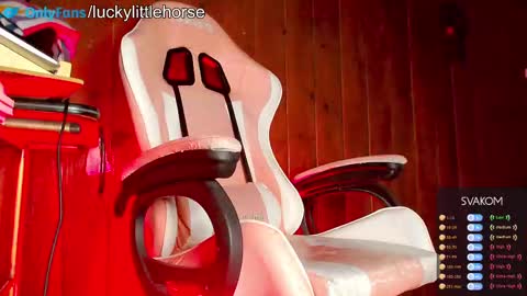 Luca  Lucky    online show from October 9, 12:04 am