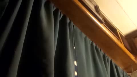 luckydoug online show from October 8, 1:10 am