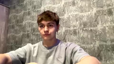 Ricky online show from October 24, 3:08 am