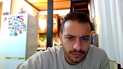 luigi281996 online show from December 20, 10:05 am