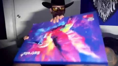 luisjg24hrs online show from May 13, 9:39 am