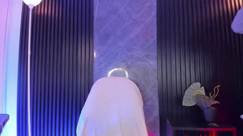 luixdust1 online show from November 29, 4:36 am