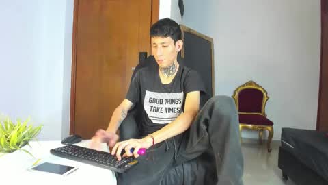 Snapshot of lujuriau_u chatting on October 15, 4:31 am lujuriau_u online show from October 15, 4:31 am