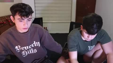 lukeboyce online show from November 28, 3:10 am