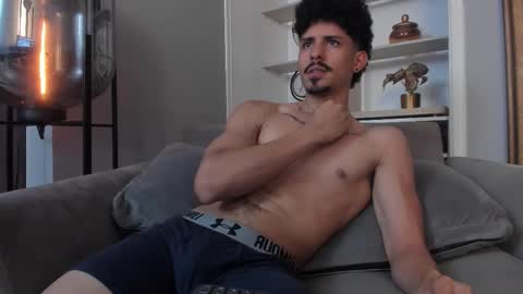 Luke Taylor online show from October 18, 5:18 pm