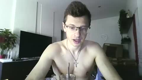 Andrew independent model 2000-0000 CET daily online show from June 25, 3:17 pm