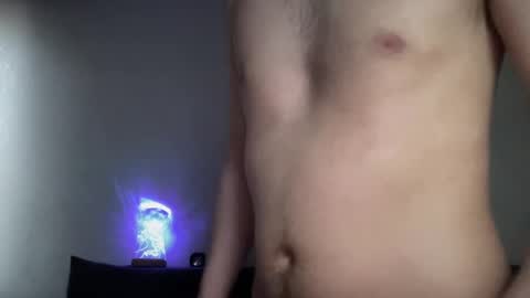 Snapshot of lunamalpica chatting on January 4, 1:21 pm LunaPica online show from January 4, 1:21 pm