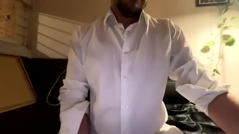 luuxxxxx online show from July 9, 3:33 am