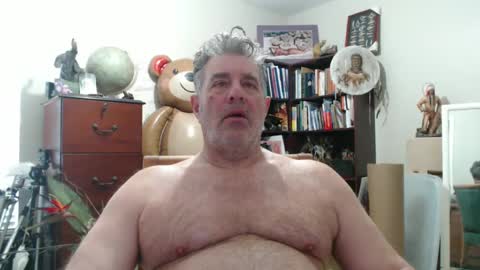 Snapshot of luv2bnakedallthetime chatting on January 29, 5:02 pm Tony online show from January 29, 5:02 pm