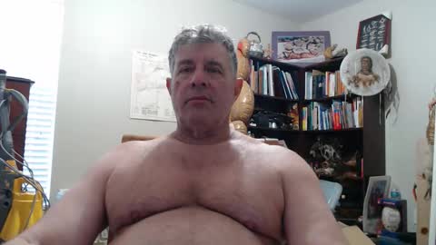 Snapshot of luv2bnakedallthetime chatting on October 25, 7:48 pm Tony online show from October 25, 7:48 pm