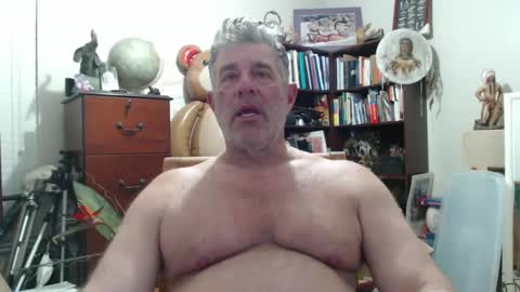 Snapshot of luv2bnakedallthetime chatting on December 13, 11:17 pm Tony online show from December 13, 11:17 pm