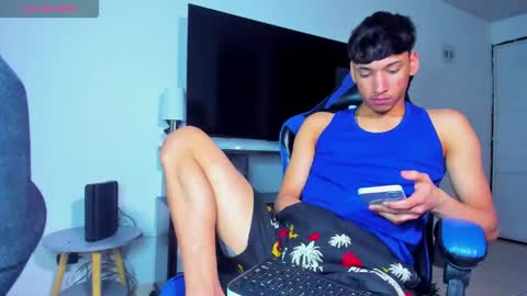 Lyam online show from April 10, 5:14 am