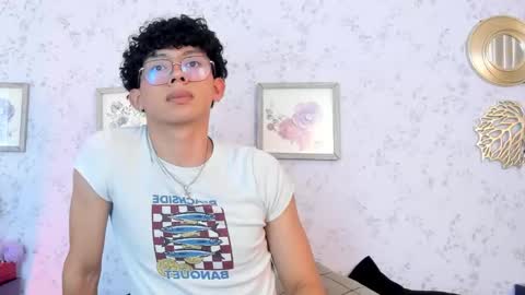 Lyan online show from March 25, 7:51 pm