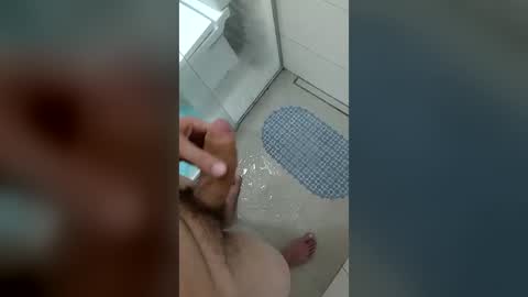 lz_pereira97 online show from July 2, 10:49 pm
