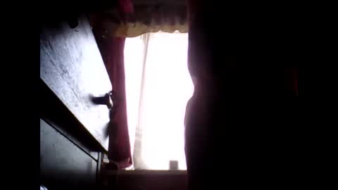 m536327 online show from April 3, 6:15 pm