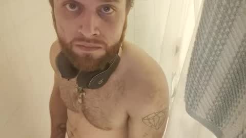 Snapshot of m831481 chatting on September 16, 3:07 am Hotandhairy online show from September 16, 3:07 am