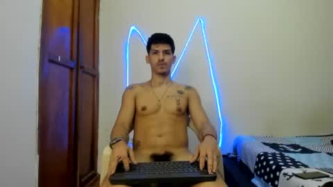 itgram pezlo josue online show from December 1, 3:37 pm