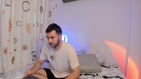 Matt De Luca online show from December 17, 1:35 am