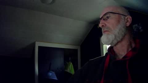 mac8181 online show from February 15, 11:50 am