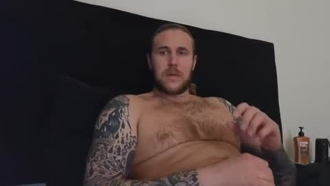 Snapshot of mac_drew chatting on February 16, 1:38 am mac_drew online show from February 16, 1:38 am