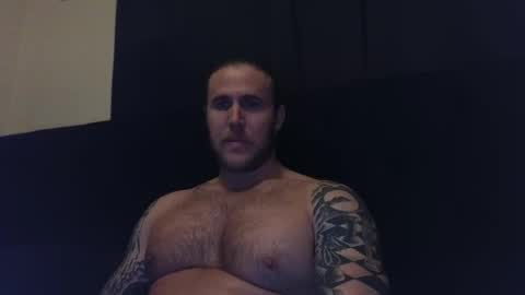 Snapshot of mac_drew chatting on February 1, 7:15 am mac_drew online show from February 1, 7:15 am