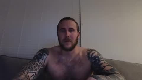Snapshot of mac_drew chatting on February 17, 2:09 am mac_drew online show from February 17, 2:09 am