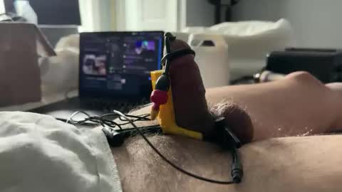 machinestroker online show from December 15, 5:53 pm