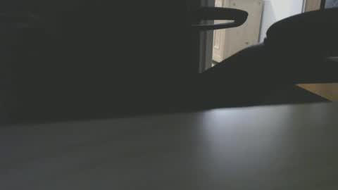 macwilli1064 online show from September 17, 7:15 pm