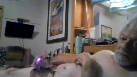 macwillie10158 online show from October 5, 11:25 am