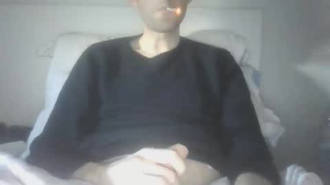 ItalianVirgin95 online show from May 17, 6:21 am